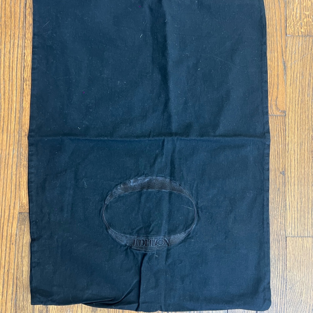Edition Black Dust Bag